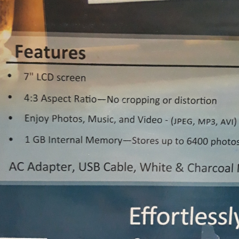 ● Digital Photo Frame - Picture 15 of 15